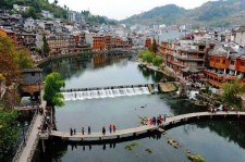 桂林长沙旅游攻略(长沙旅游攻略景点必去二日游)