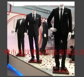 桂林成都元亨商贸楼兼职模特(上海琪亨商贸有限公司卖浪琴吗)
