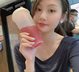 桂林雇用网红商务伴游女(雇用网红商务伴游女员工)