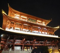 桂林长沙旅游攻略(长沙旅游攻略景点必去长沙美食街)