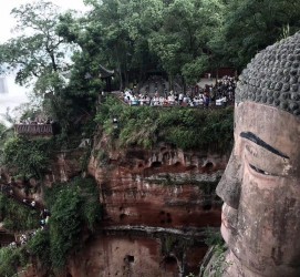桂林乐山旅游攻略(乐山旅游攻略1日游)
