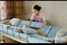 桂林郑州陪护工伴游司机雇用(郑州陪护工伴游司机雇用德律风)