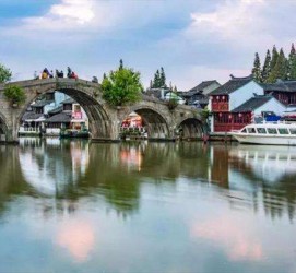 桂林上海旅游攻略(上海旅游攻略手抄报)