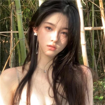 桂林与商务伴游共进晚餐，愉快的营业会谈起头了