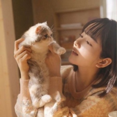 桂林伴游女生邓珊珊的资料
