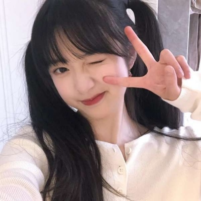 桂林伴游女生李欣怡的资料