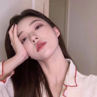 桂林伴游女生赵梦琪的资料