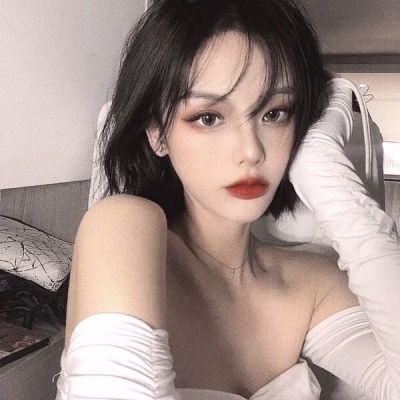 桂林伴游女生李幻极的资料