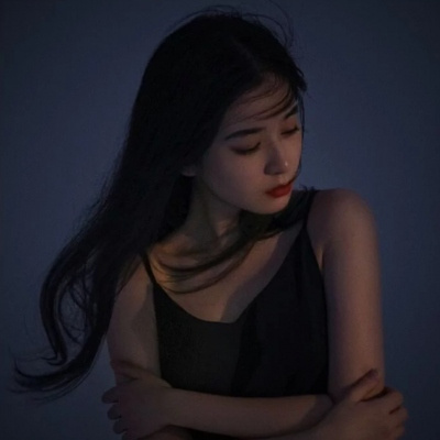桂林伴游女生谢悦悦的资料
