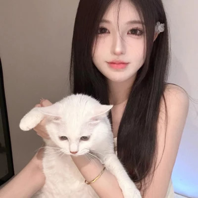 桂林伴游女生陈露晞的资料