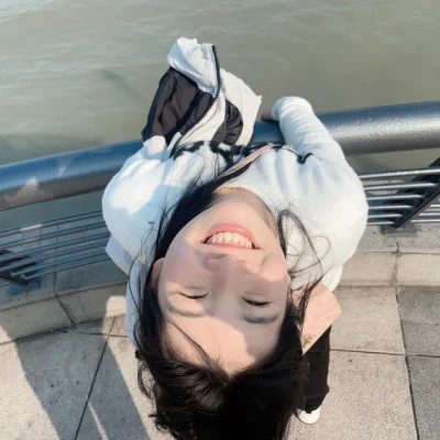 桂林伴游女生李琳洁的资料