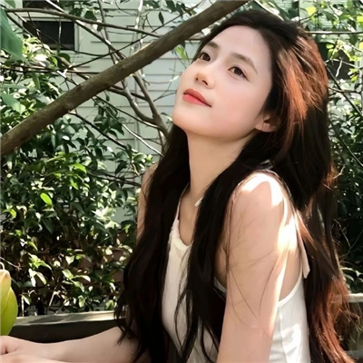 桂林伴游女生唐雅宁的资料