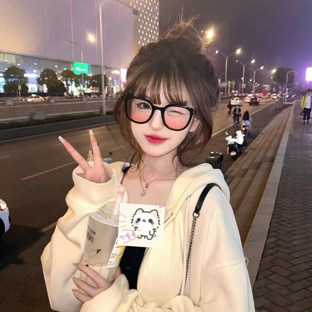桂林伴游女生KIKI的资料