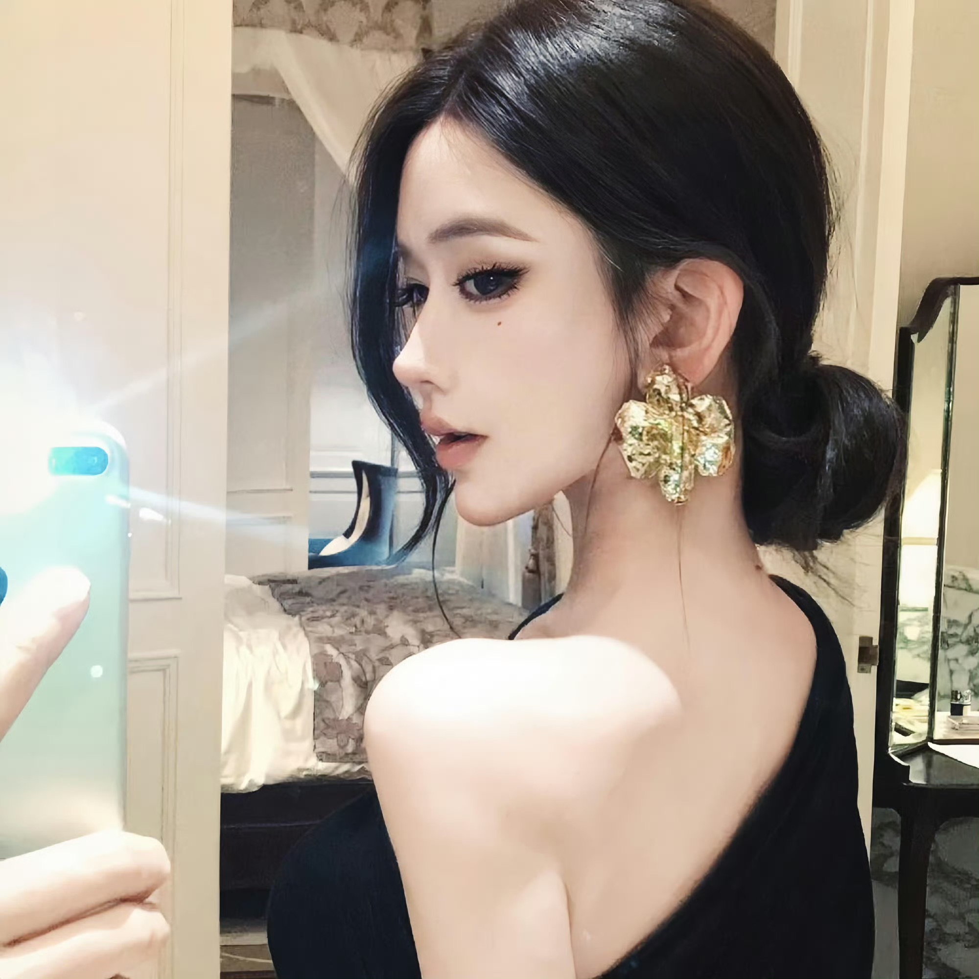 桂林伴游女生靖骊萍的资料