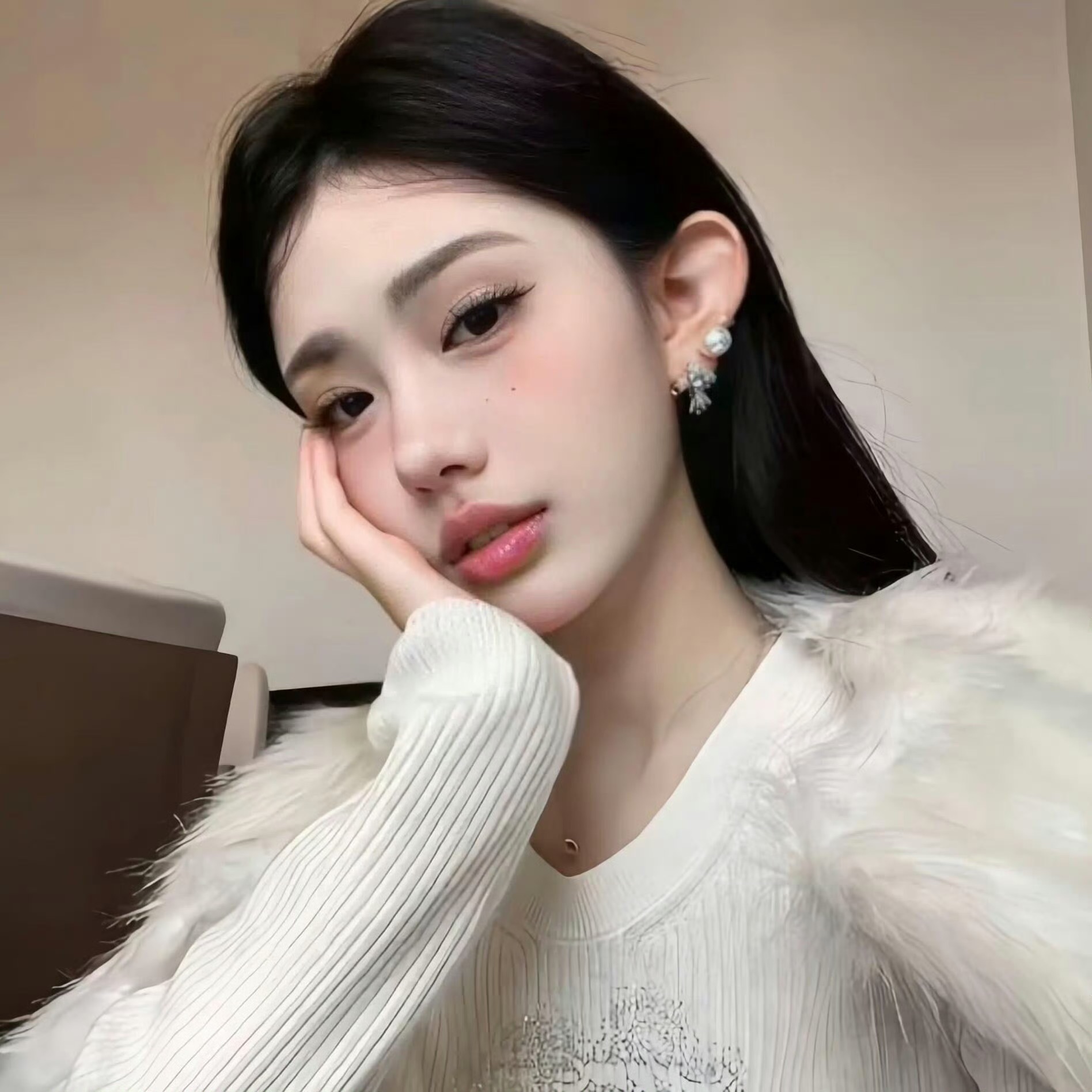 桂林伴游女生沈梦蝶的资料