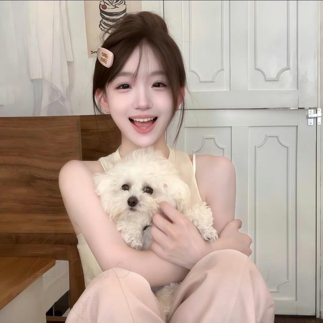 桂林伴游女生周小婷的资料