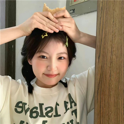 桂林伴游女生蒯慧雅