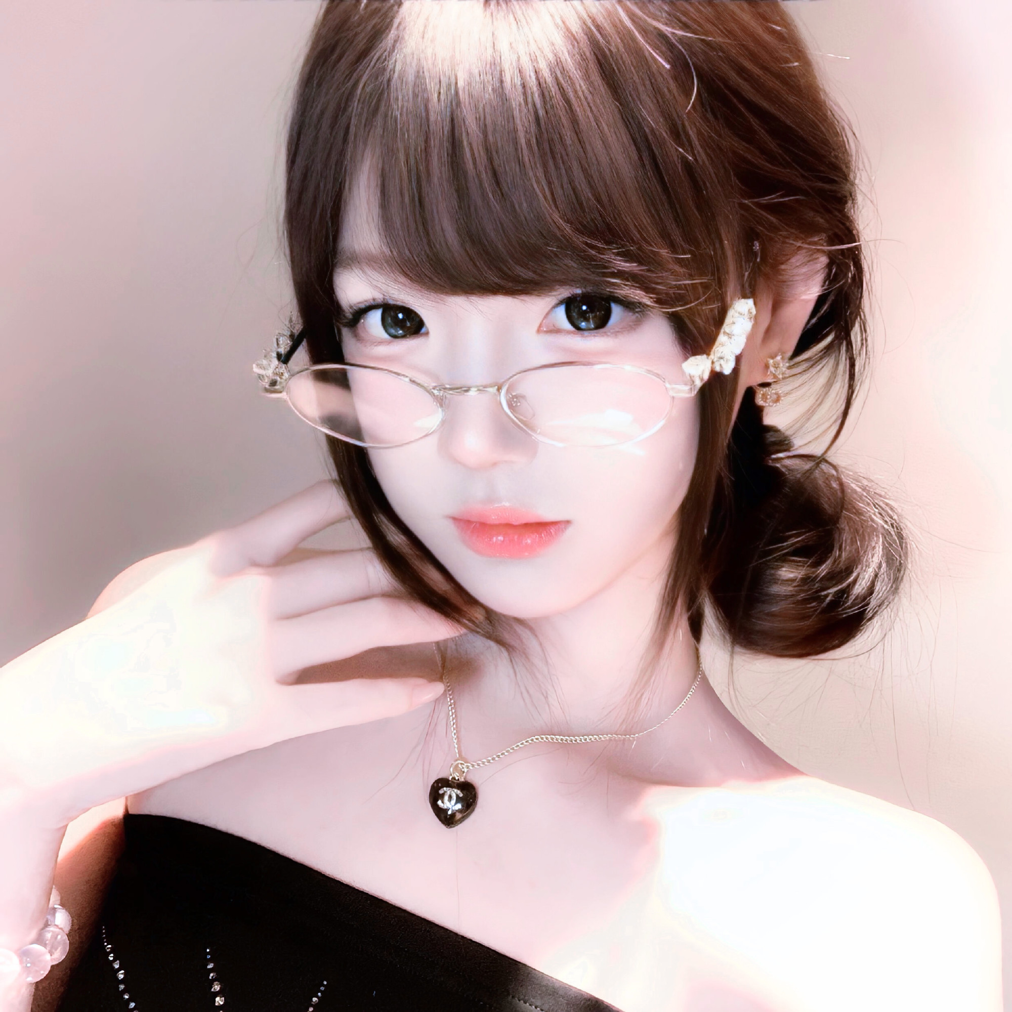 桂林伴游女生 | 小鱼儿的资料