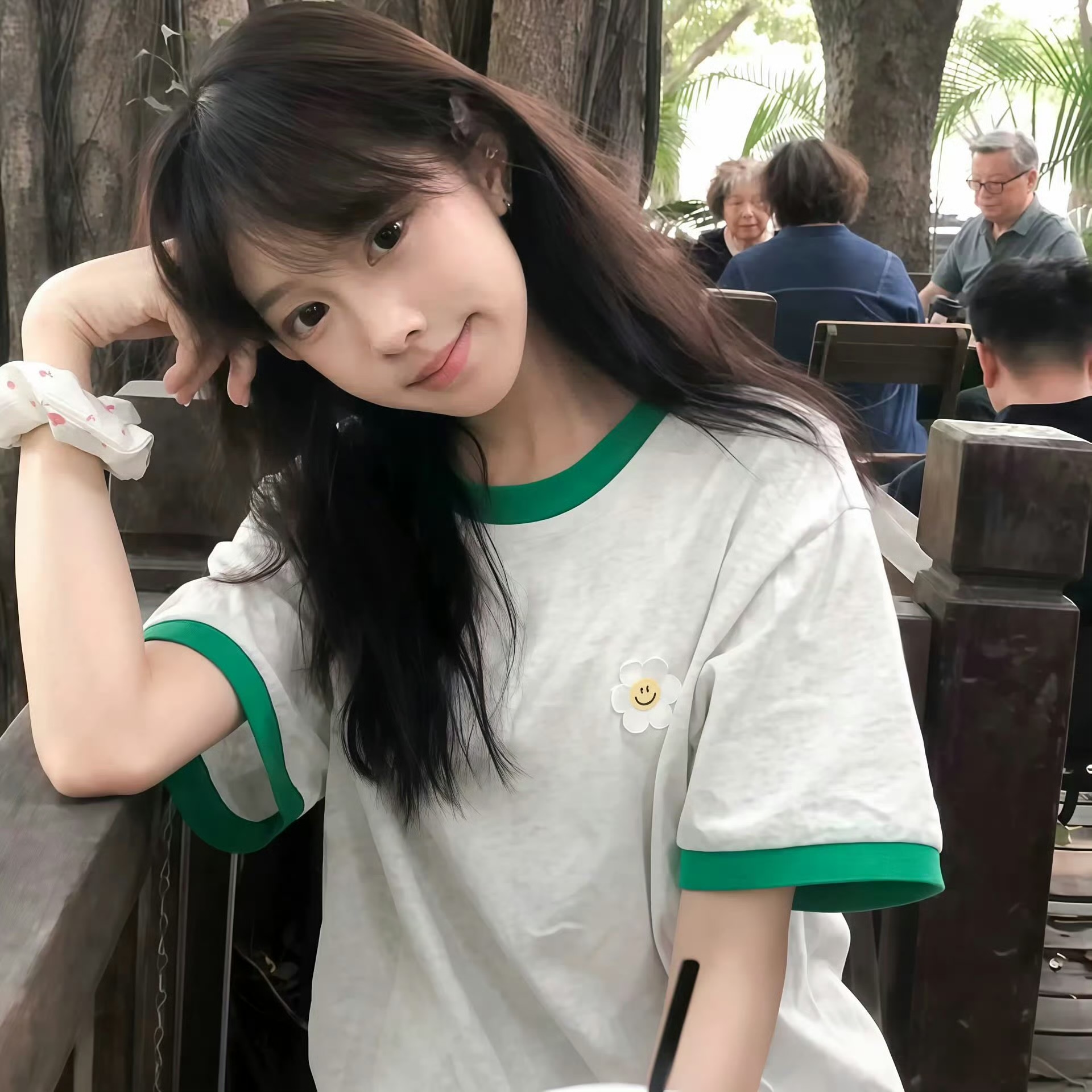 桂林伴游女生 | 卓玛拉初的资料
