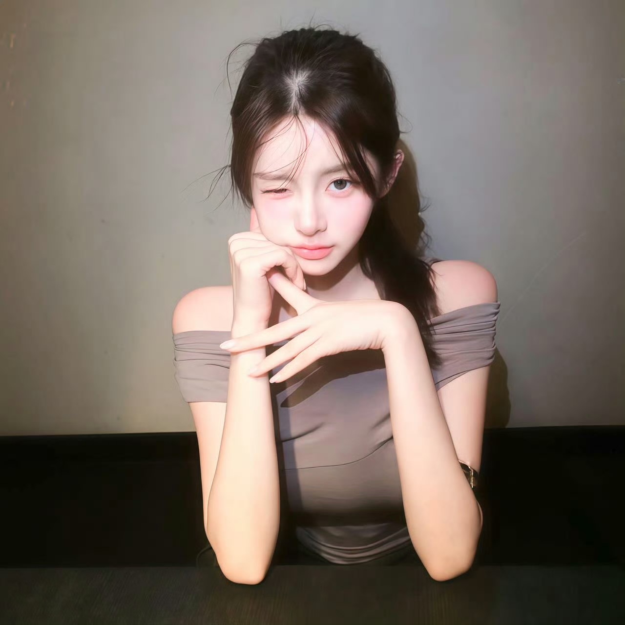 桂林私人伴游女生吴优的资料